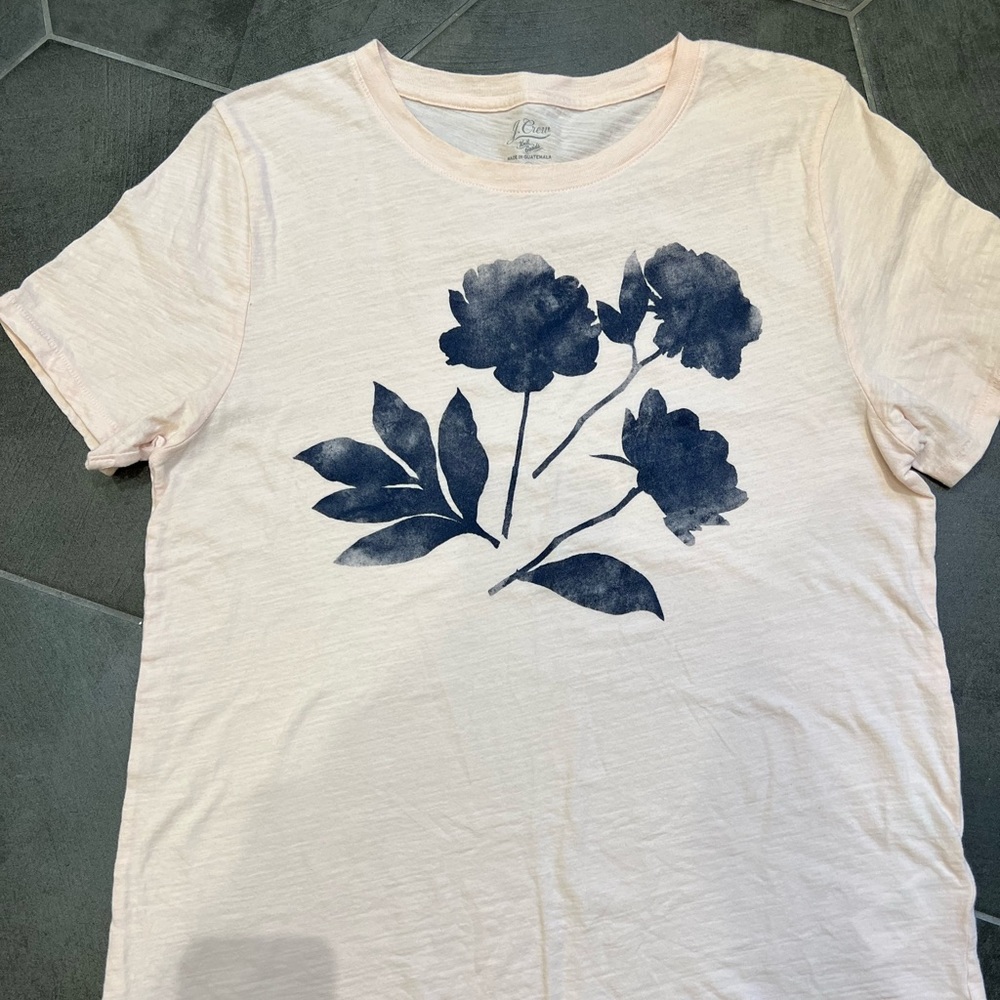 J Crew L 100% cotton light pink T shirt. NWOT